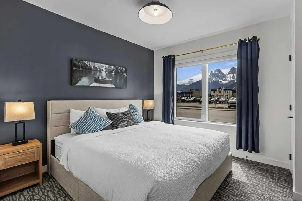 810 10 Street Canmore AB T1W2A7