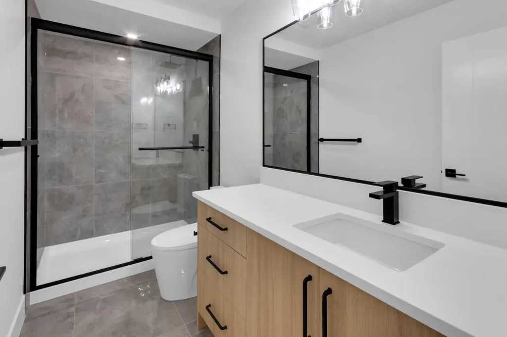 1436 Coopers Landing SW Airdrie AB T4B4J4