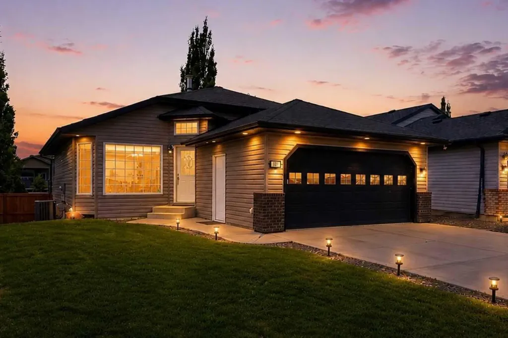 101 Oldring Crescent Red Deer AB T4P 0B9