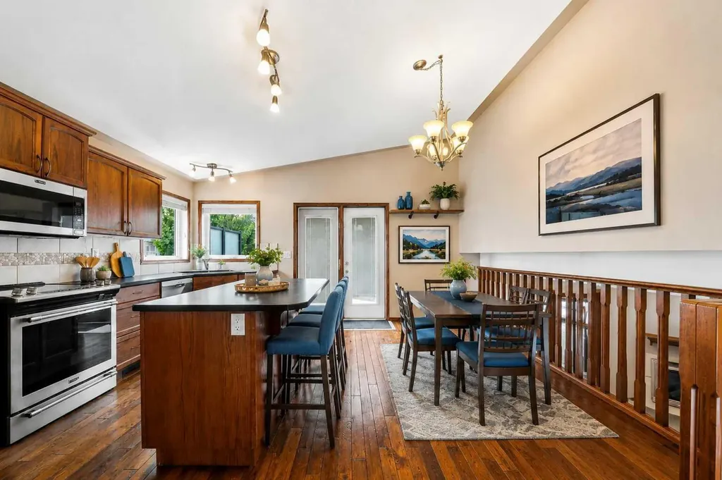 101 Oldring Crescent Red Deer AB T4P 0B9