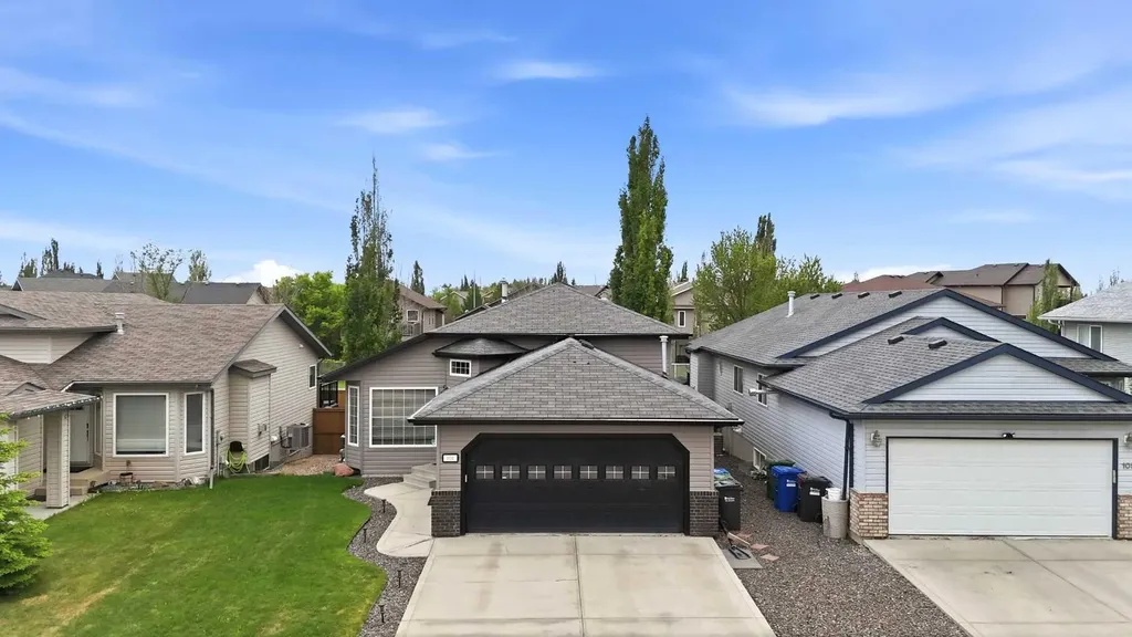 101 Oldring Crescent Red Deer AB T4P 0B9