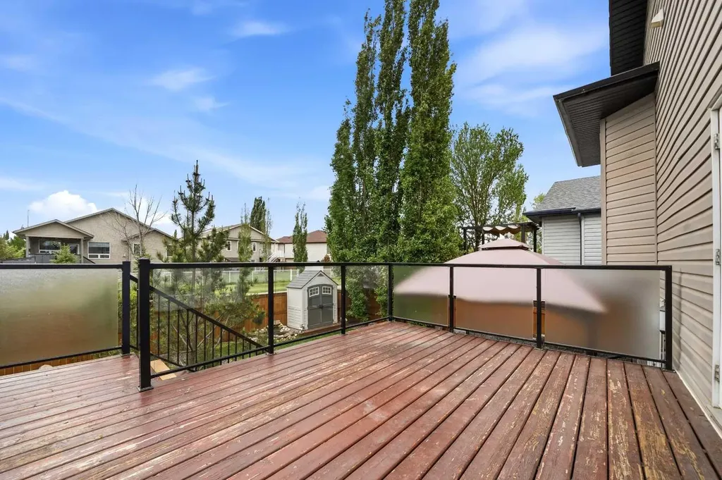 101 Oldring Crescent Red Deer AB T4P 0B9