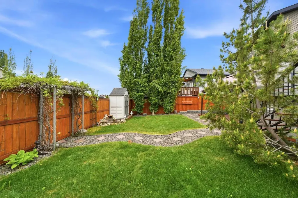 101 Oldring Crescent Red Deer AB T4P 0B9