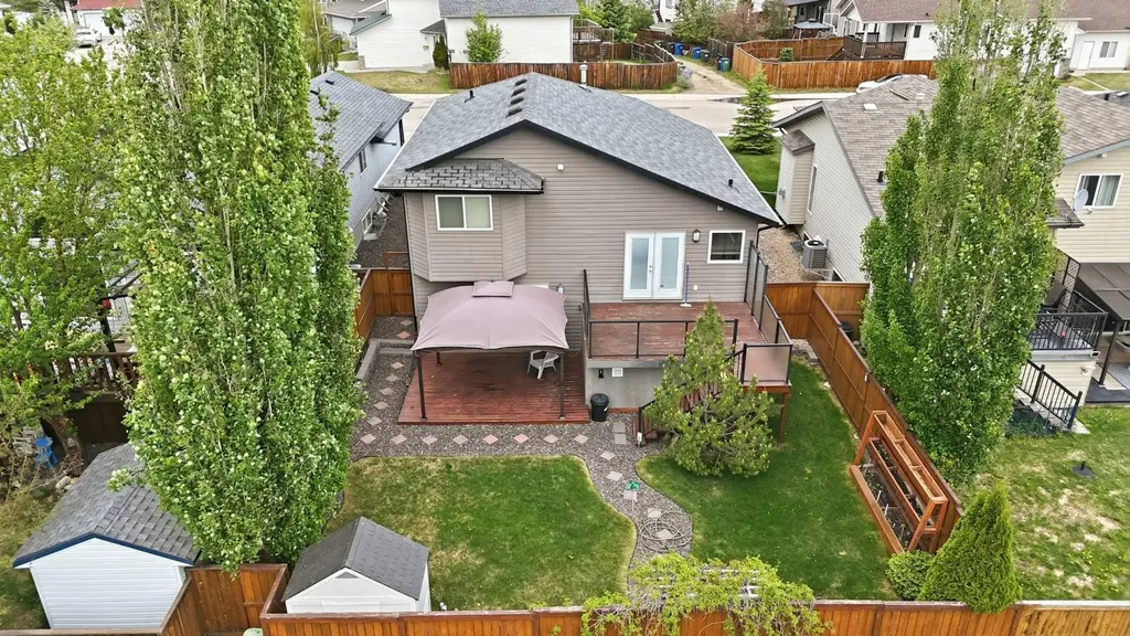 101 Oldring Crescent Red Deer AB T4P 0B9