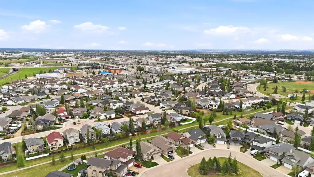 101 Oldring Crescent Red Deer AB T4P 0B9