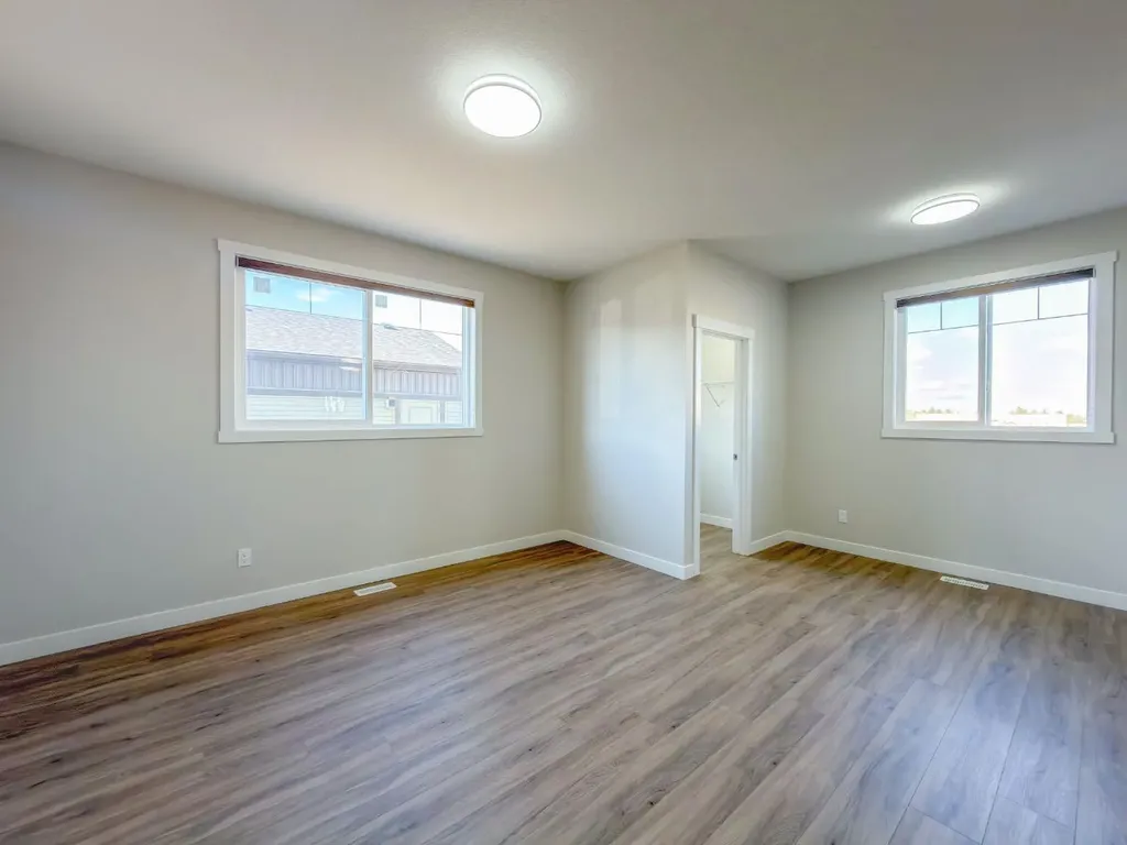 160 Belvedere Park SE Calgary AB T2A 7G8