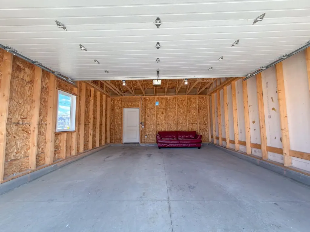 160 Belvedere Park SE Calgary AB T2A 7G8