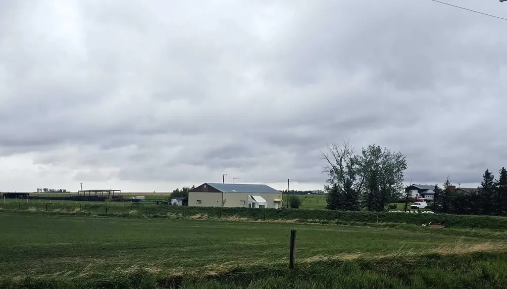 270182 Inverlake Road Rural Rocky View County AB T1X 2E3