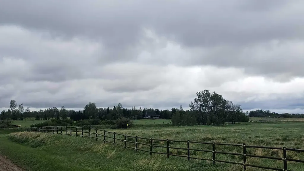270182 Inverlake Road Rural Rocky View County AB T1X 2E3