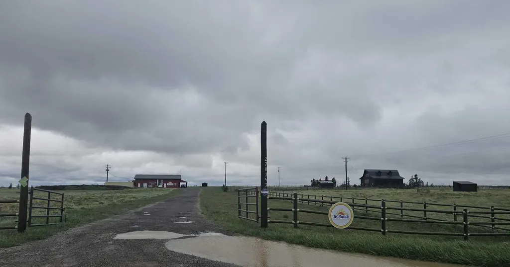 270182 Inverlake Road Rural Rocky View County AB T1X 2E3