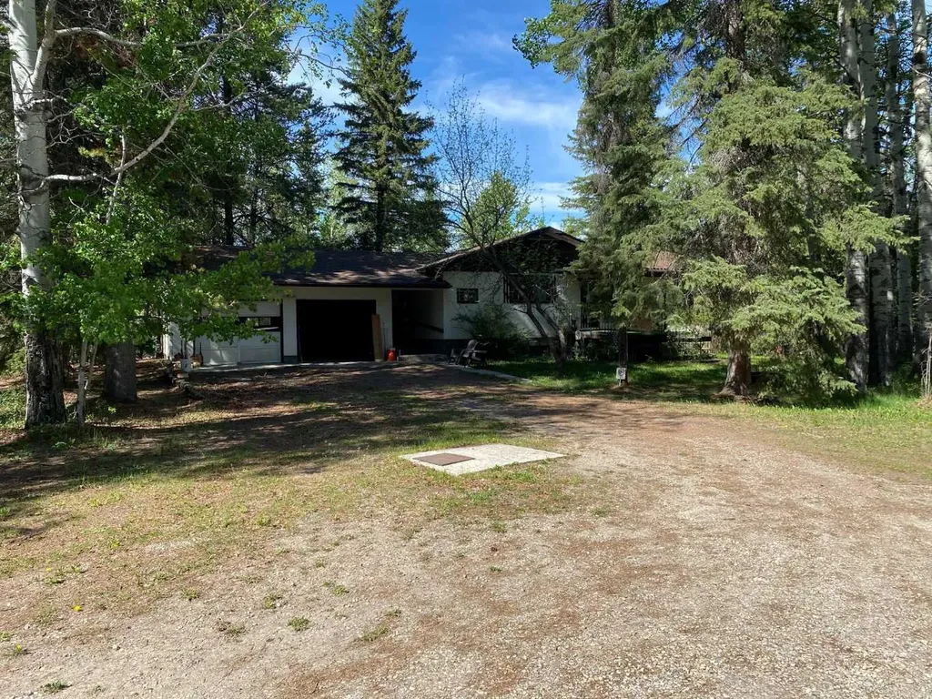 101 Westwood Drive Rural Clearwater County AB T4T2A2