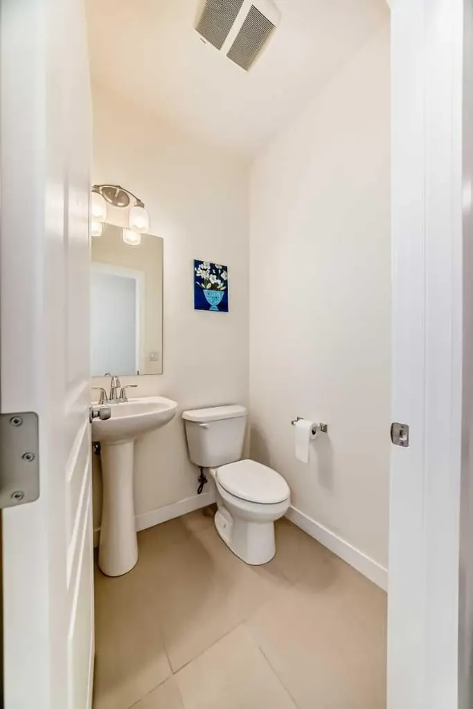 79 Cranford Green SE Calgary AB T3M 1V2