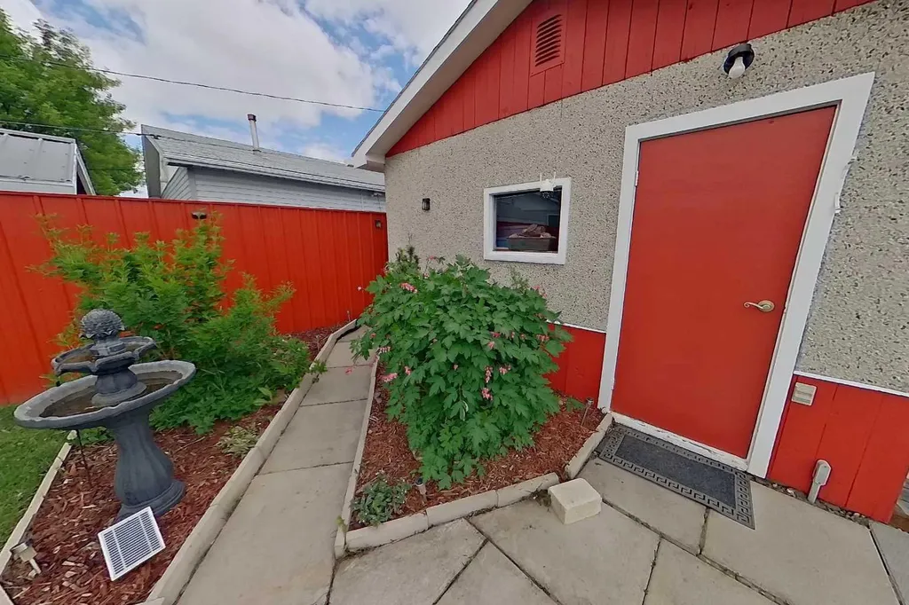 3232 Doverville Crescent SE Calgary AB T2B 1T9
