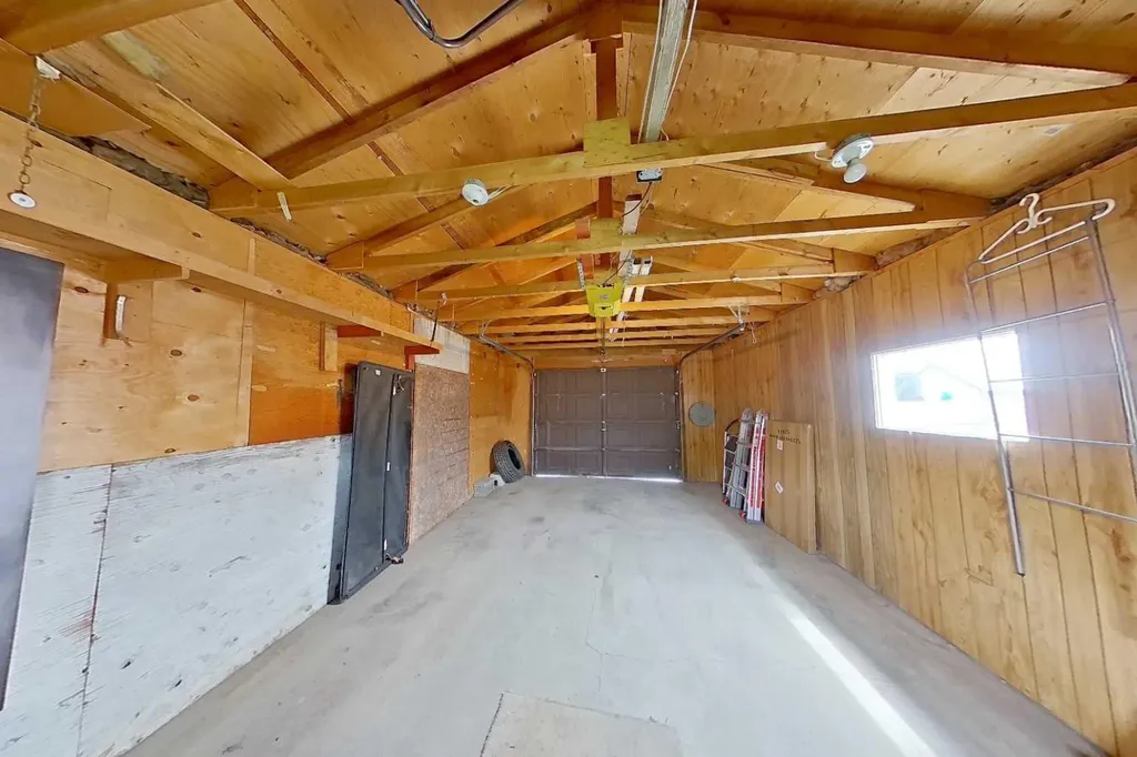 3232 Doverville Crescent SE Calgary AB T2B 1T9