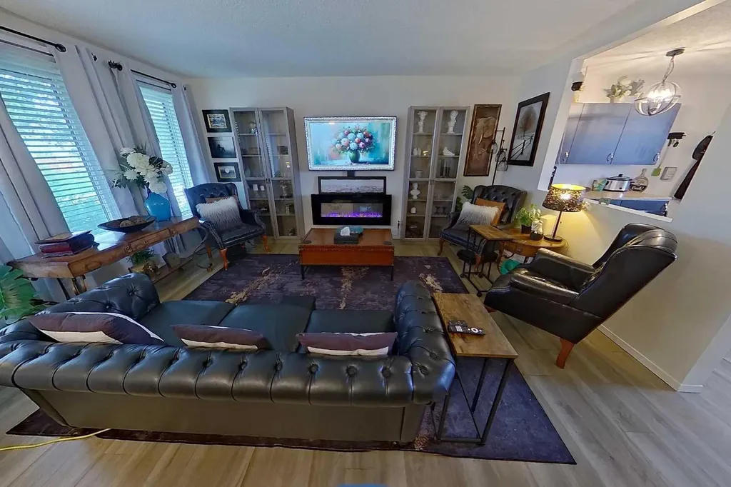 3232 Doverville Crescent SE Calgary AB T2B 1T9
