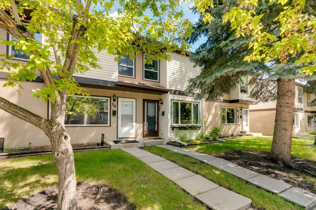 630 Sabrina Road SW Calgary AB T2W 2N7