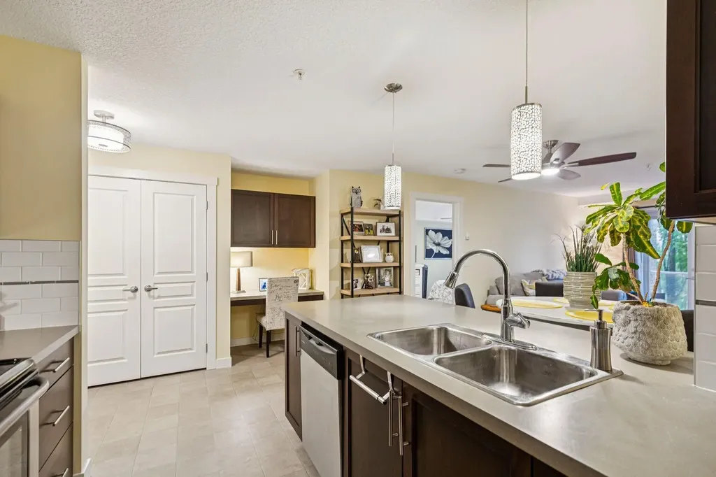 2300 Evanston Square NW Calgary AB T3P 0G8