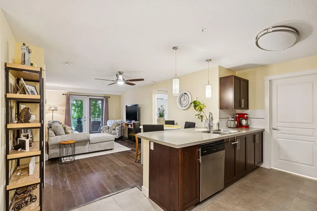 2300 Evanston Square NW Calgary AB T3P 0G8