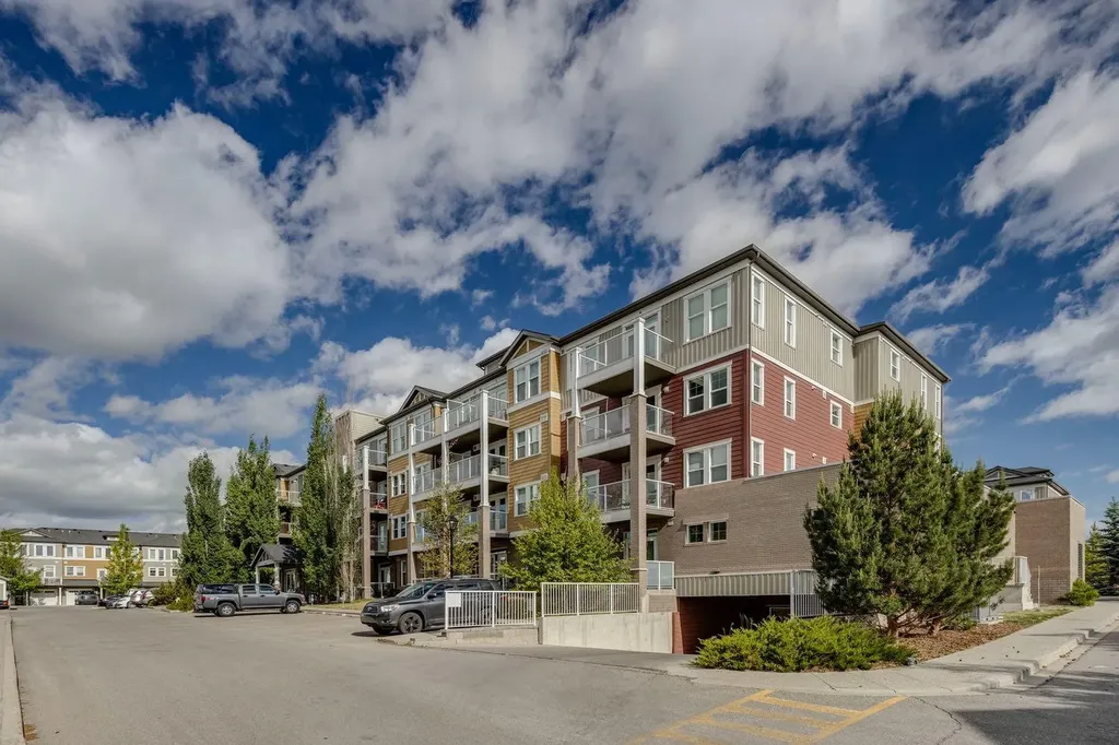 2300 Evanston Square NW Calgary AB T3P 0G8