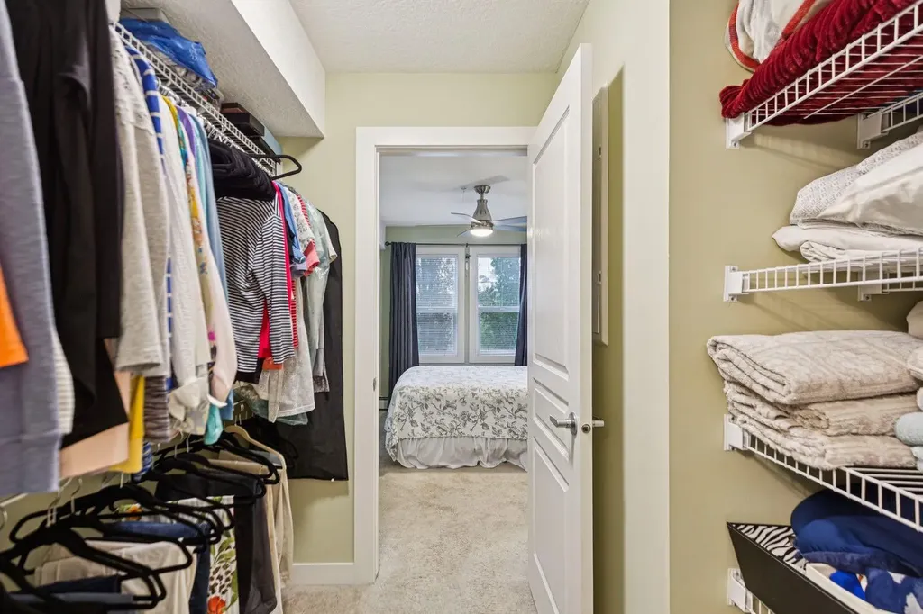 2300 Evanston Square NW Calgary AB T3P 0G8