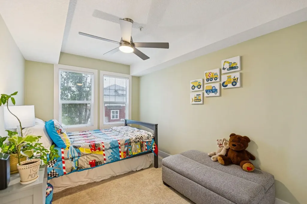 2300 Evanston Square NW Calgary AB T3P 0G8