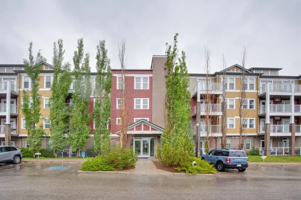 2300 Evanston Square NW Calgary AB T3P 0G8