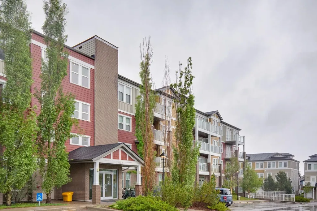 2300 Evanston Square NW Calgary AB T3P 0G8