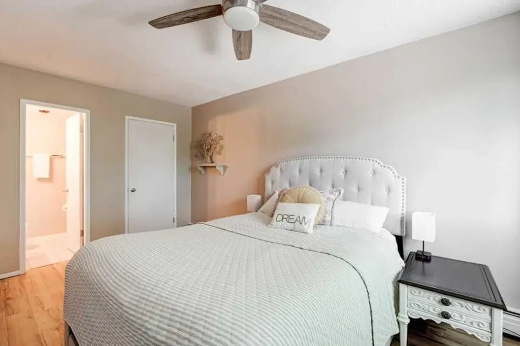 315 Heritage Drive SE Calgary AB T2H 1N2