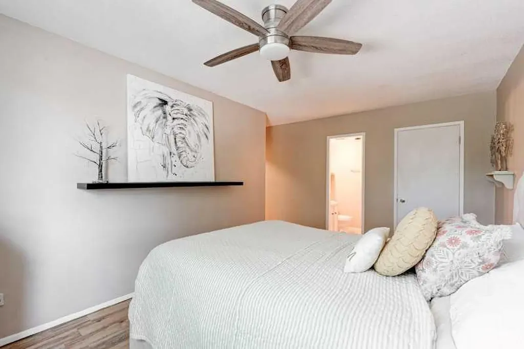 315 Heritage Drive SE Calgary AB T2H 1N2