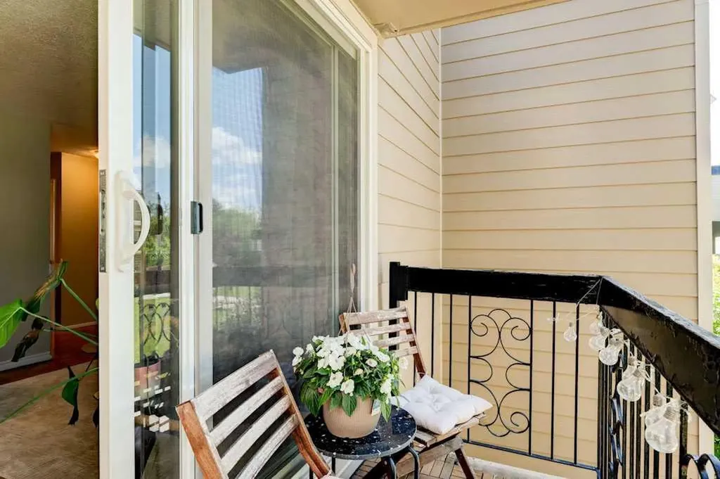 315 Heritage Drive SE Calgary AB T2H 1N2