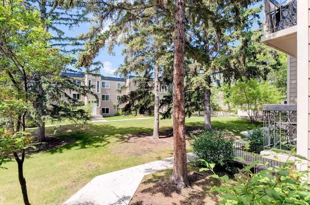 315 Heritage Drive SE Calgary AB T2H 1N2