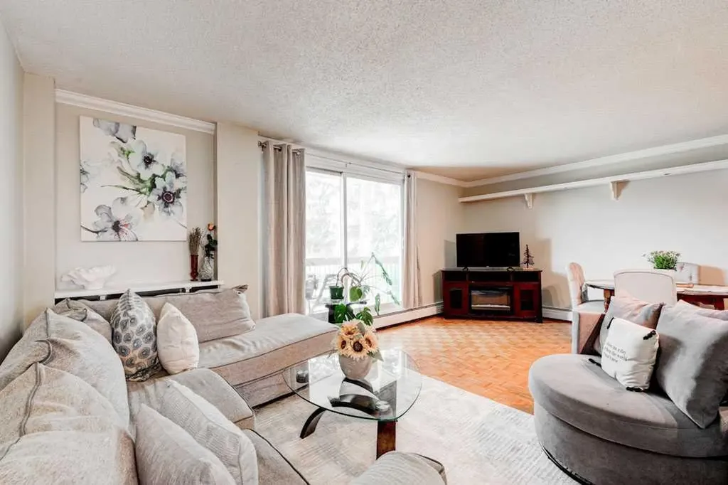 315 Heritage Drive SE Calgary AB T2H 1N2