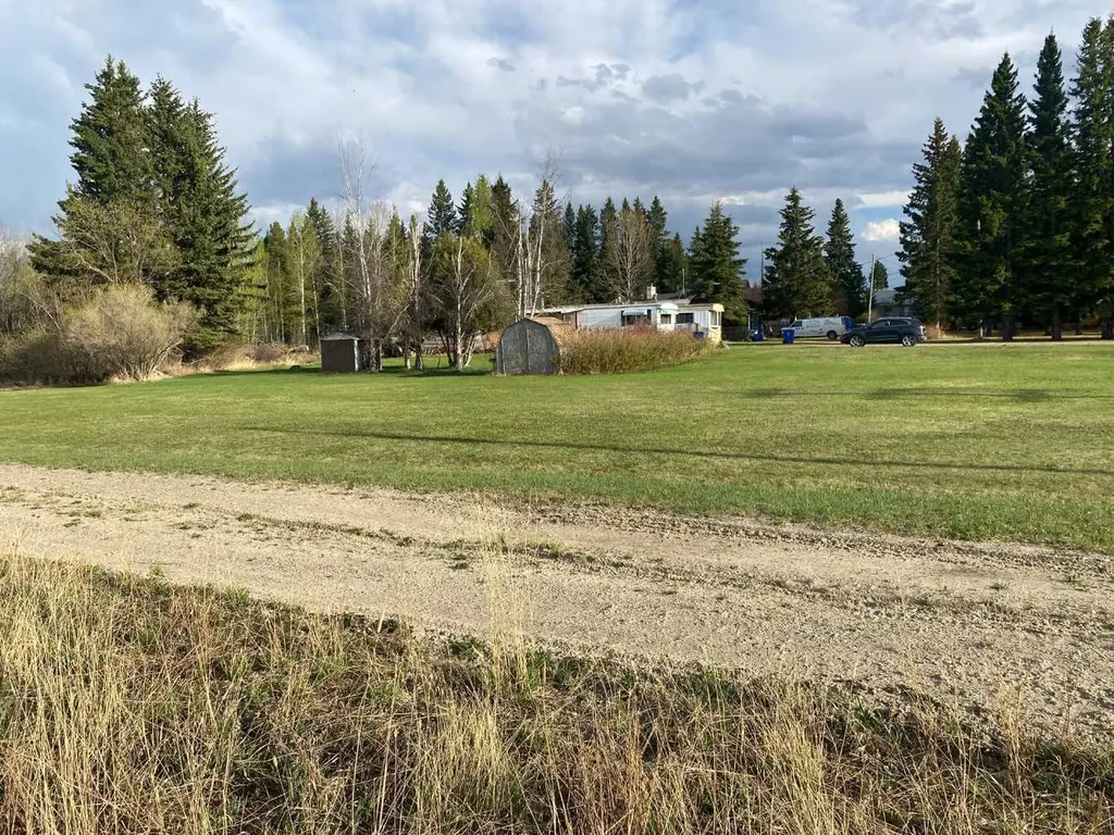 4515 62 Street Rocky Mountain House AB T4T1A8