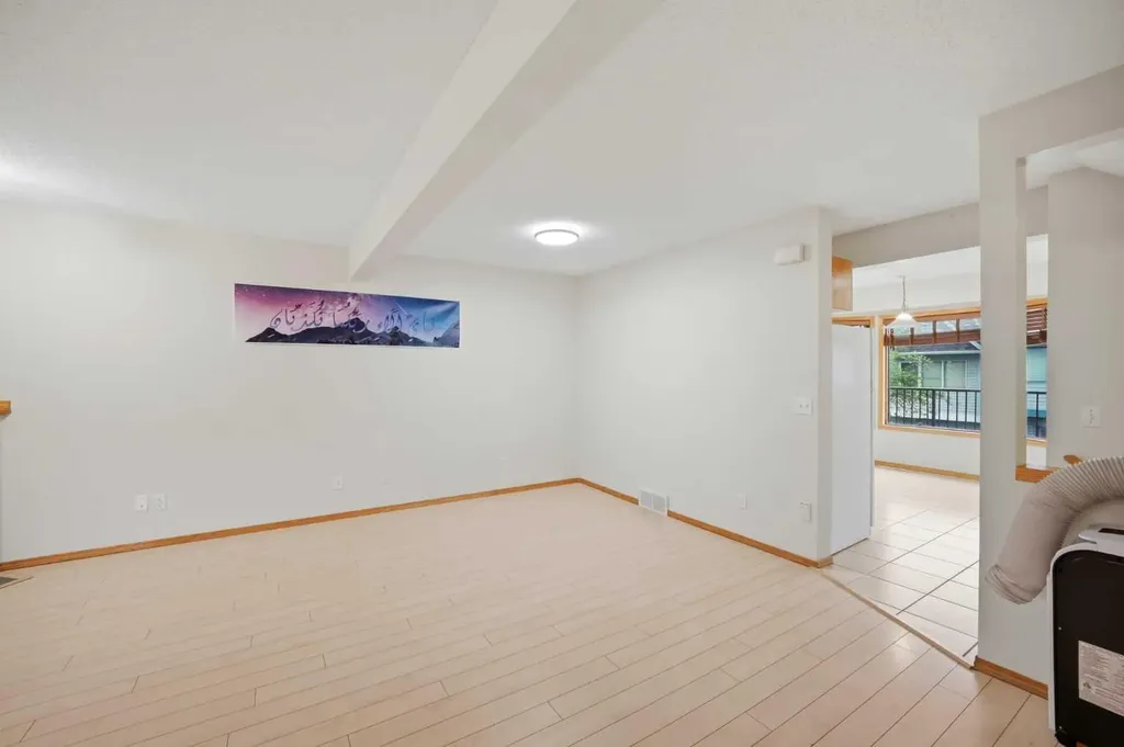 42 Patina Point SW Calgary AB T3H 3J7