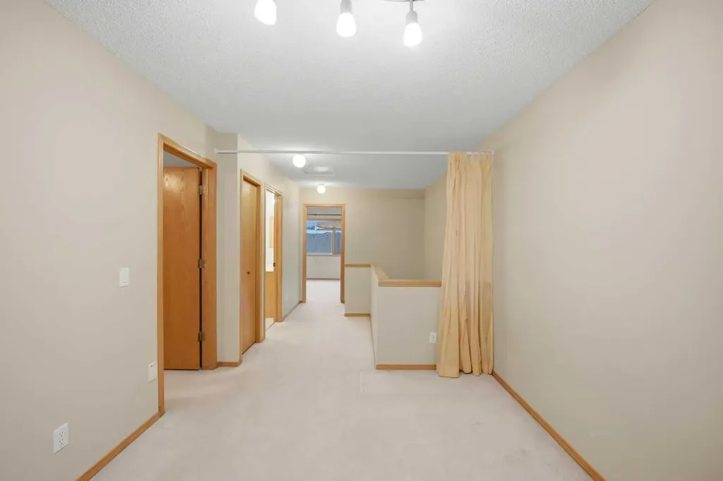 42 Patina Point SW Calgary AB T3H 3J7