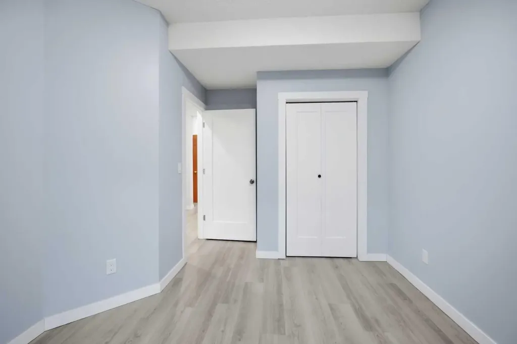 42 Patina Point SW Calgary AB T3H 3J7