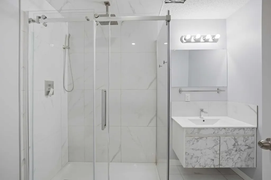 42 Patina Point SW Calgary AB T3H 3J7