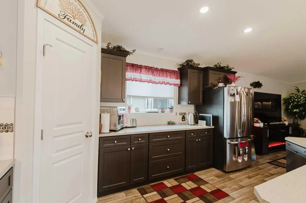 11850 84 Avenue Grande Prairie AB T8W0M4