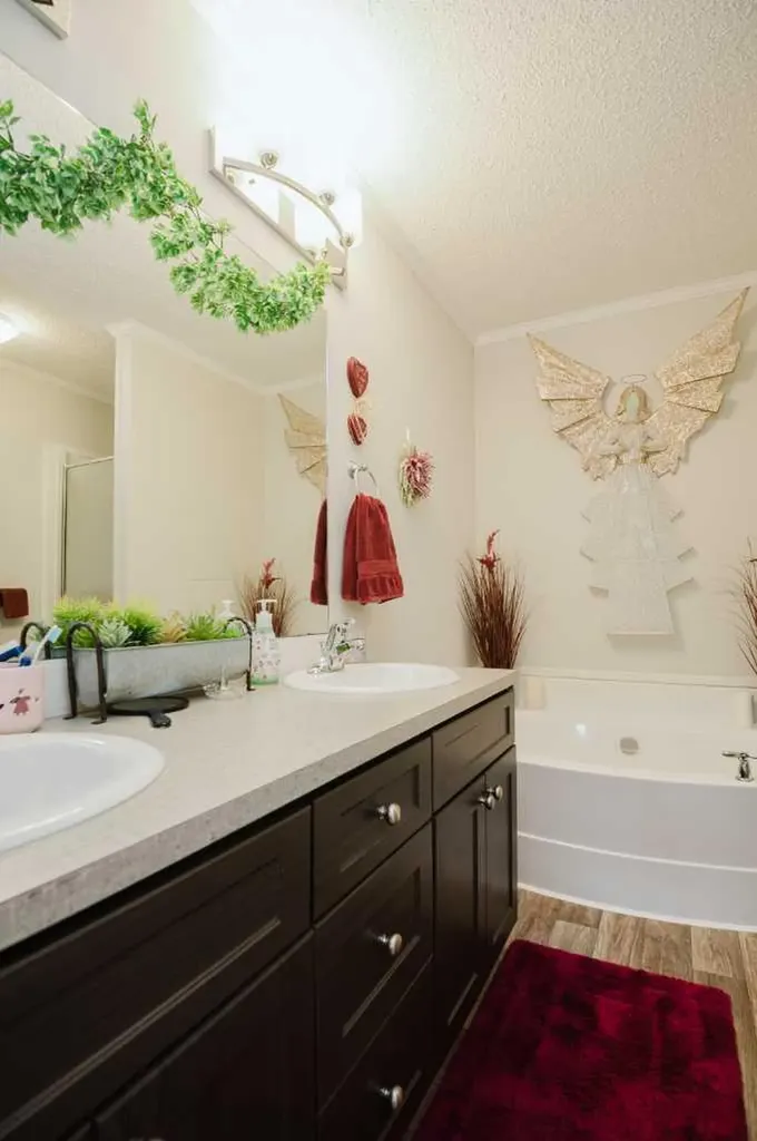 11850 84 Avenue Grande Prairie AB T8W0M4