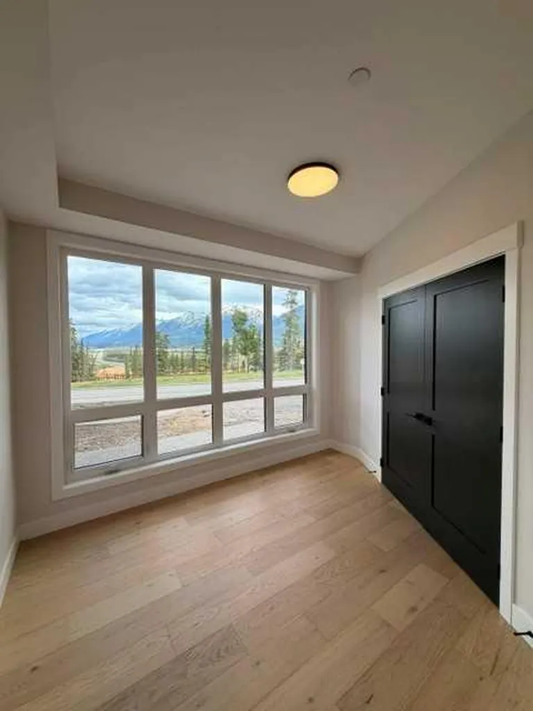 101H Stewart Creek Rise Canmore AB T1W0K2