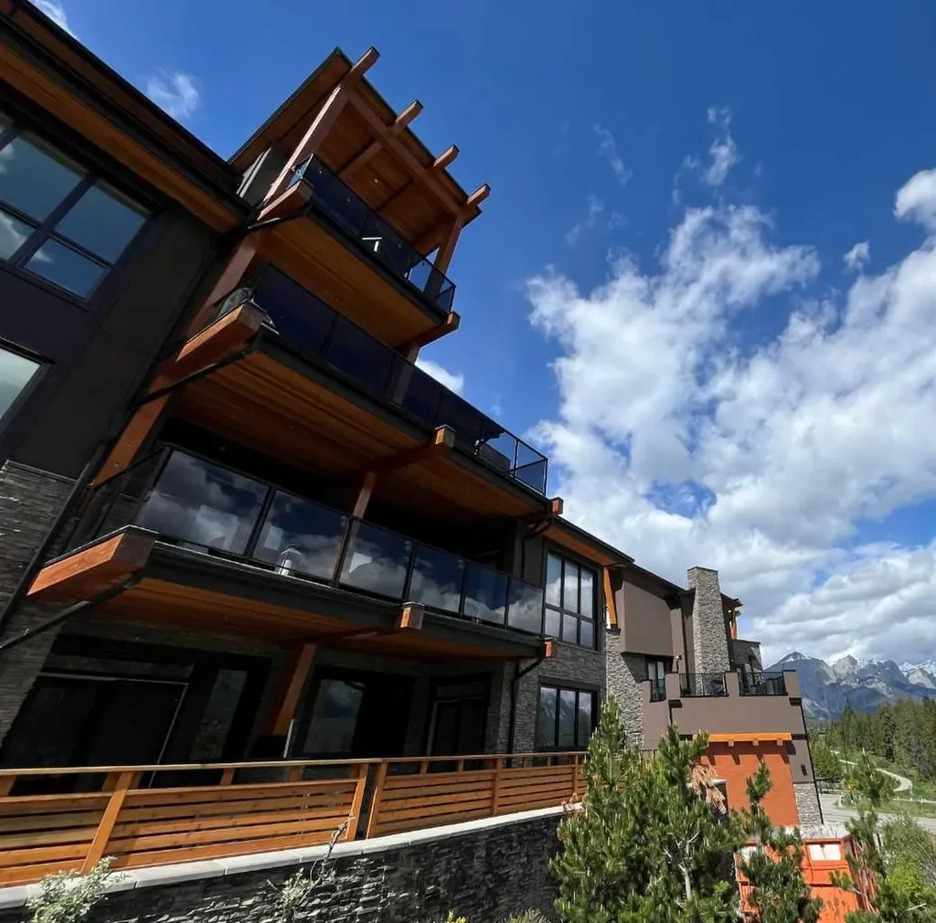 101H Stewart Creek Rise Canmore AB T1W0K2