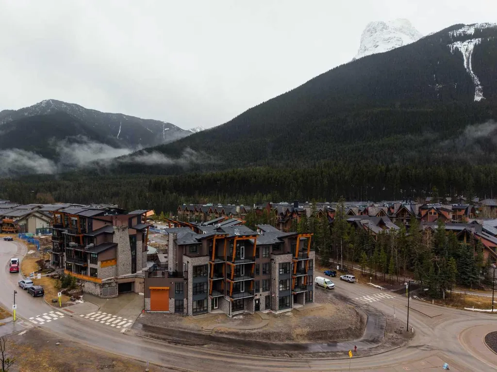 101H Stewart Creek Rise Canmore AB T1W0K2