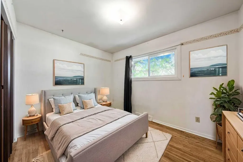 1032 89 Avenue SW Calgary AB T2v 0W4