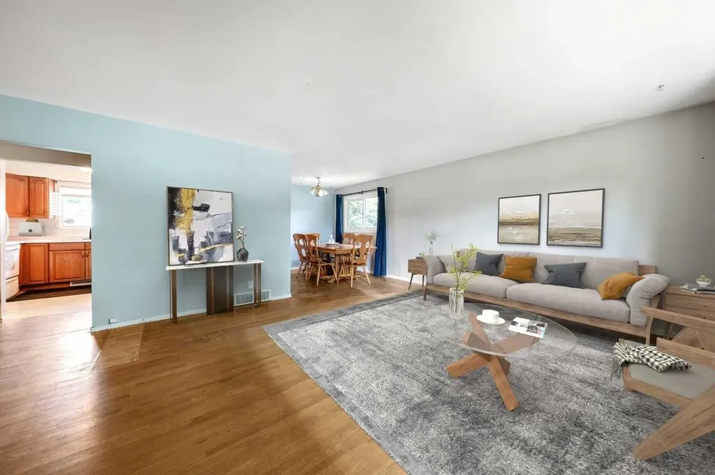 1032 89 Avenue SW Calgary AB T2v 0W4