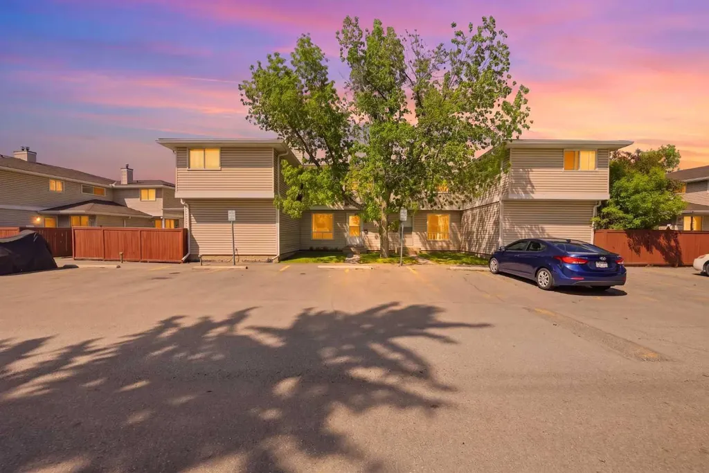 1155 Falconridge Drive NE Calgary AB T3J 1E1