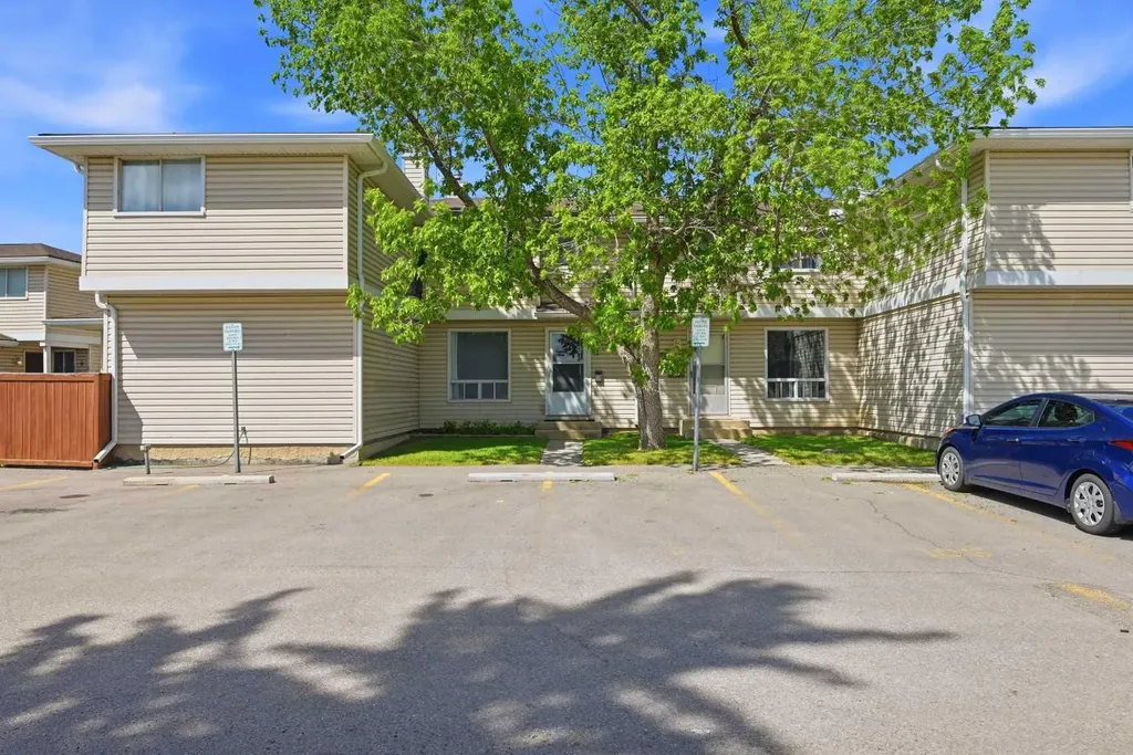 1155 Falconridge Drive NE Calgary AB T3J 1E1