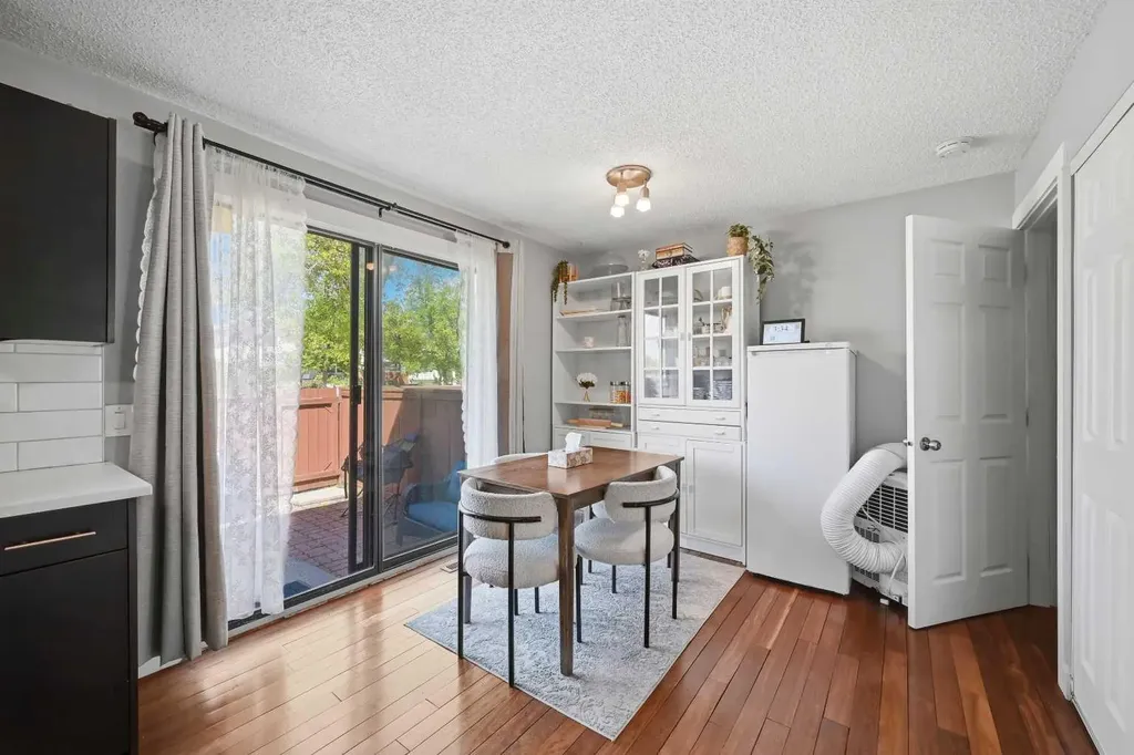 1155 Falconridge Drive NE Calgary AB T3J 1E1