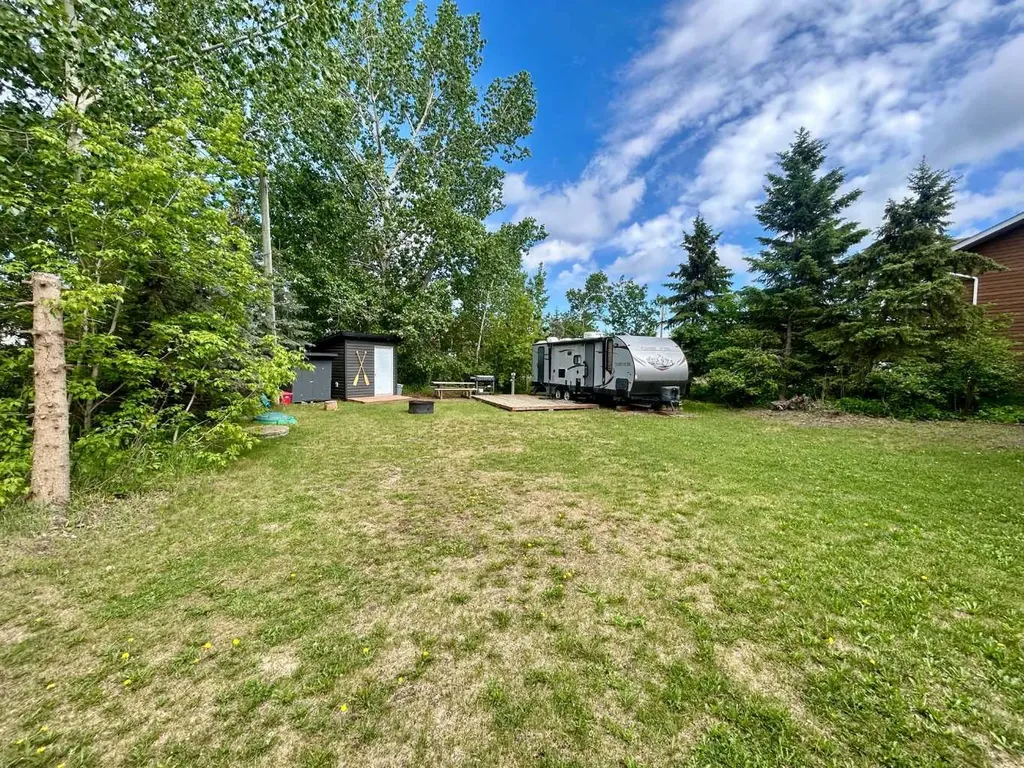59 Lake View Avenue White Sands AB t0c 2l0