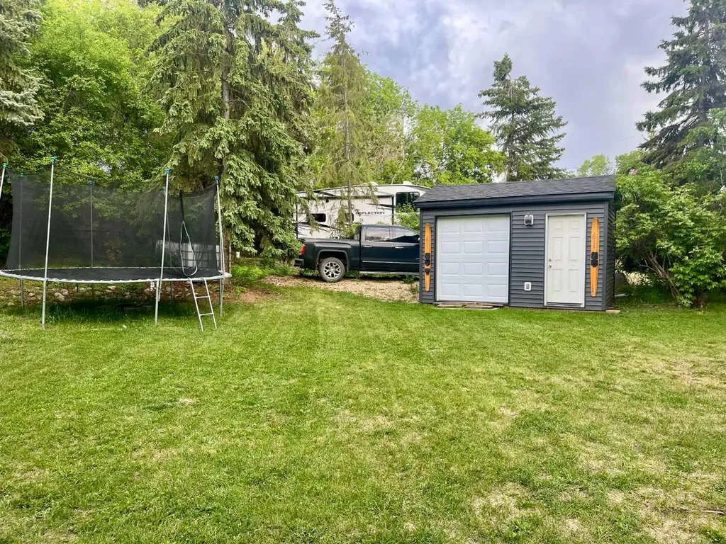 59 Lake View Avenue White Sands AB t0c 2l0