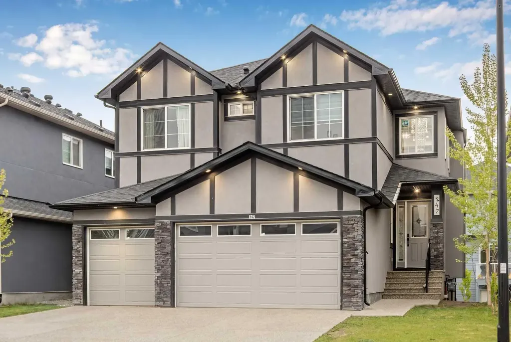 247 Kinniburgh Place Chestermere AB T1X 1Y2